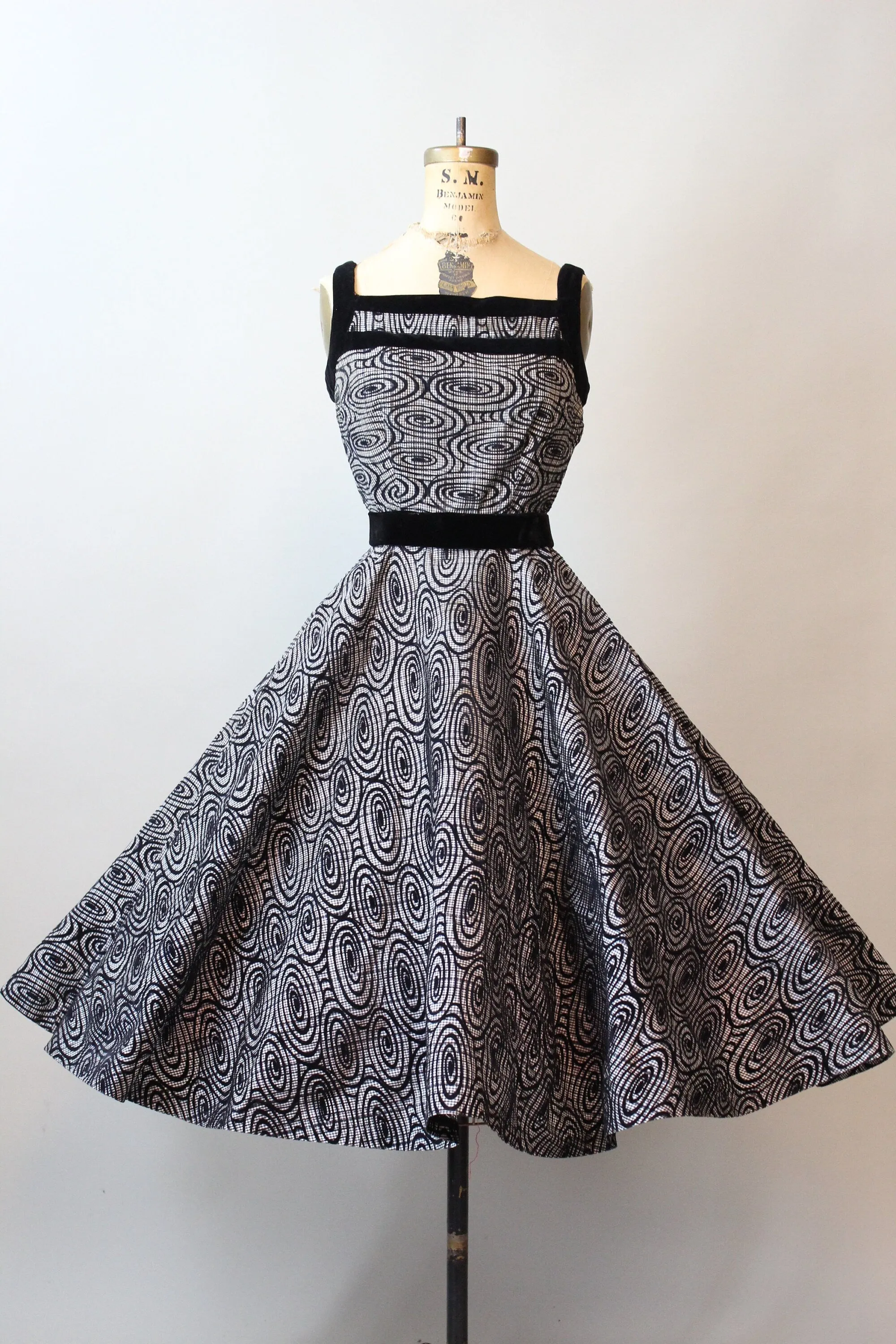 1950s JOHNNYE JUNIOR flocked dress xs | new fall winter