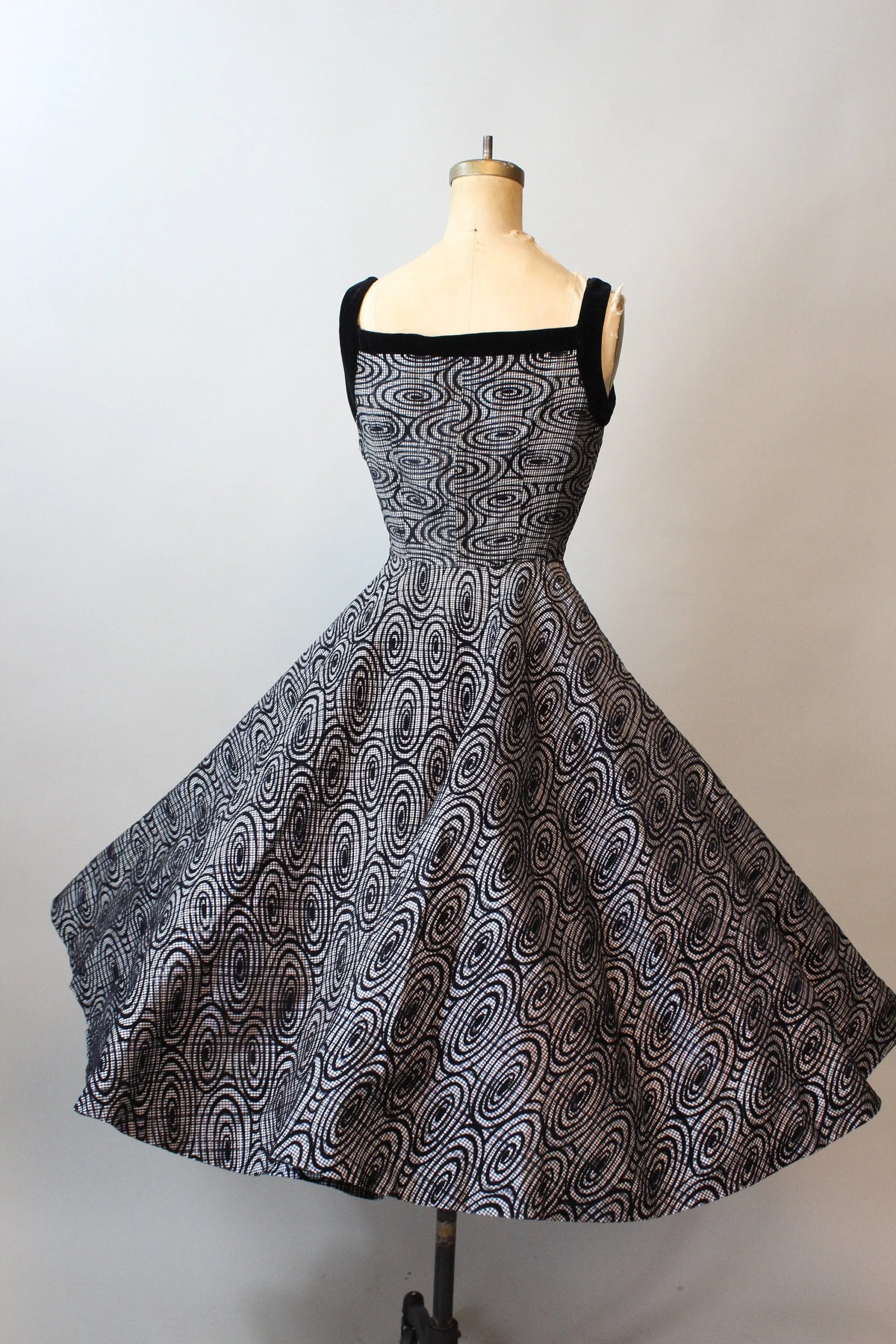 1950s JOHNNYE JUNIOR flocked dress xs | new fall winter