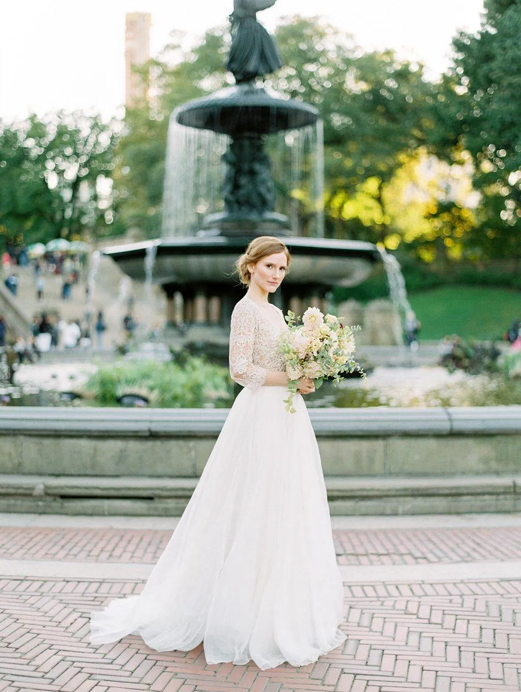 3/4 Sleeve Sexy Deep V Neck Rustic Wedding Dress Chic Lace See Though Back Wedding Dress Bridal Gown PIN0714
