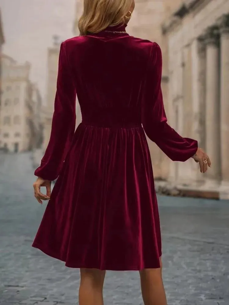 Ariana® | Elegant velvet dress for women