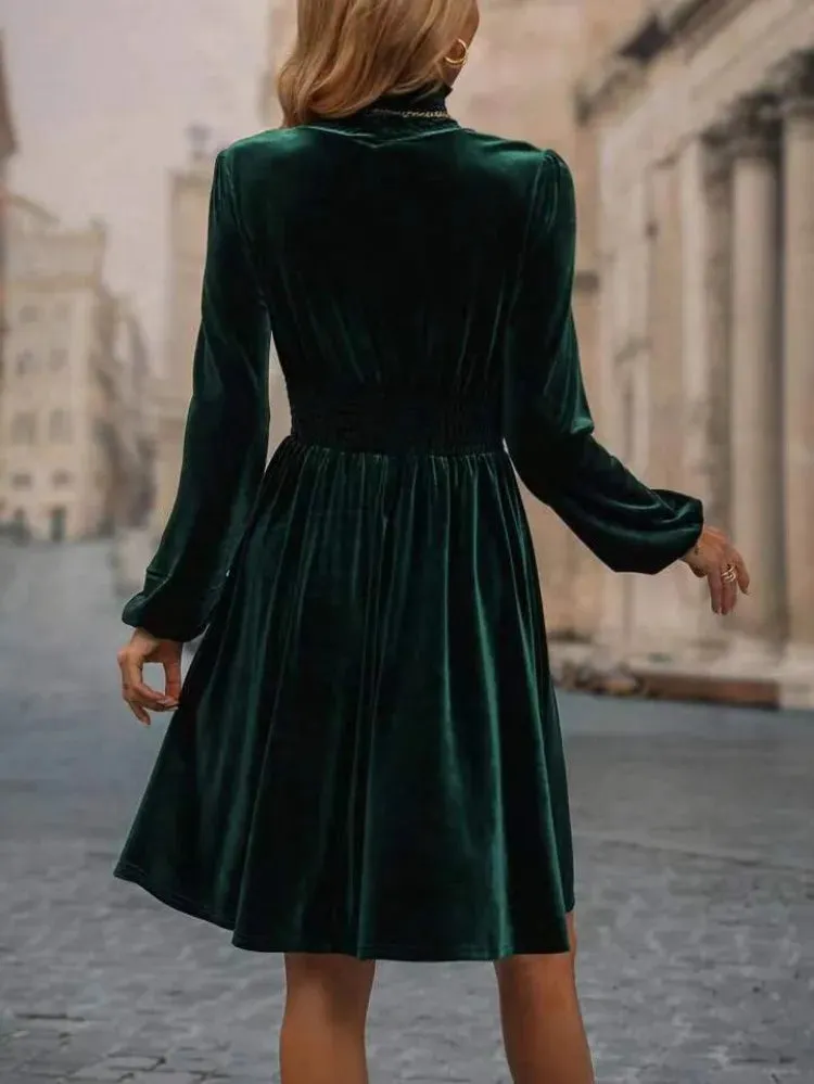 Ariana® | Elegant velvet dress for women