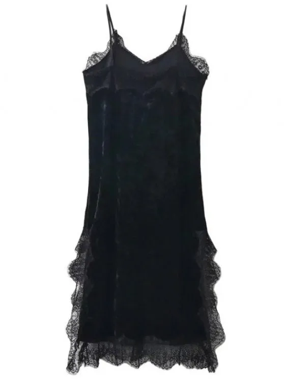 BerryBetty - Gorgeous Lace Trim Velvet Cami Dress