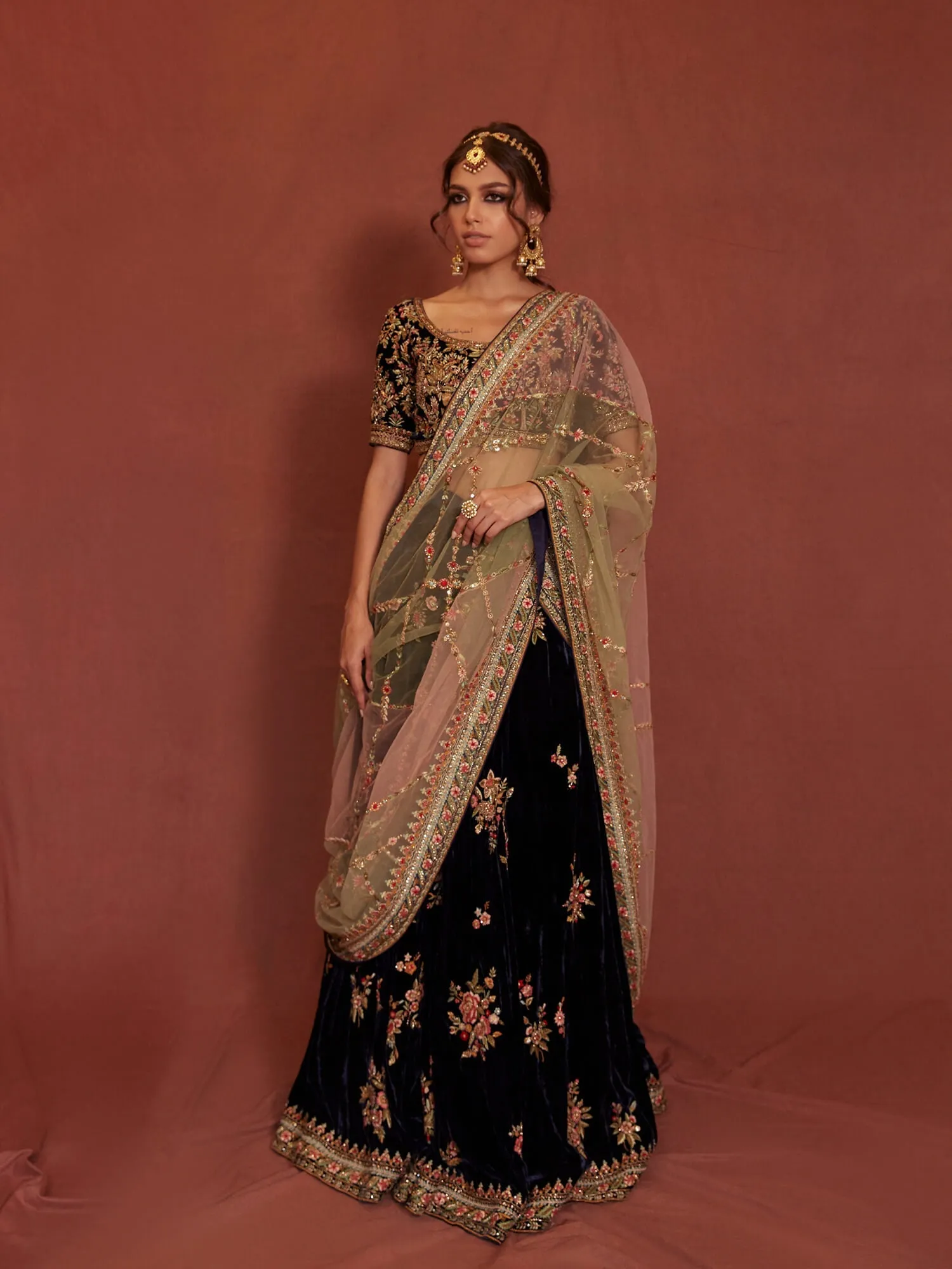 Black Velvet Lehenga Choli Pakistani Wedding Dresses