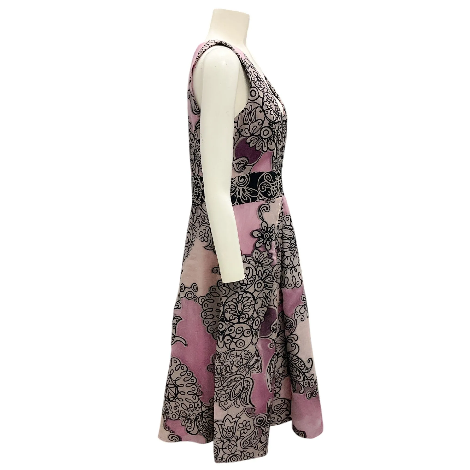 Carolina Herrera Vintage Pink / Black Sleeveless V-Neck Jacquard Cocktail Dress