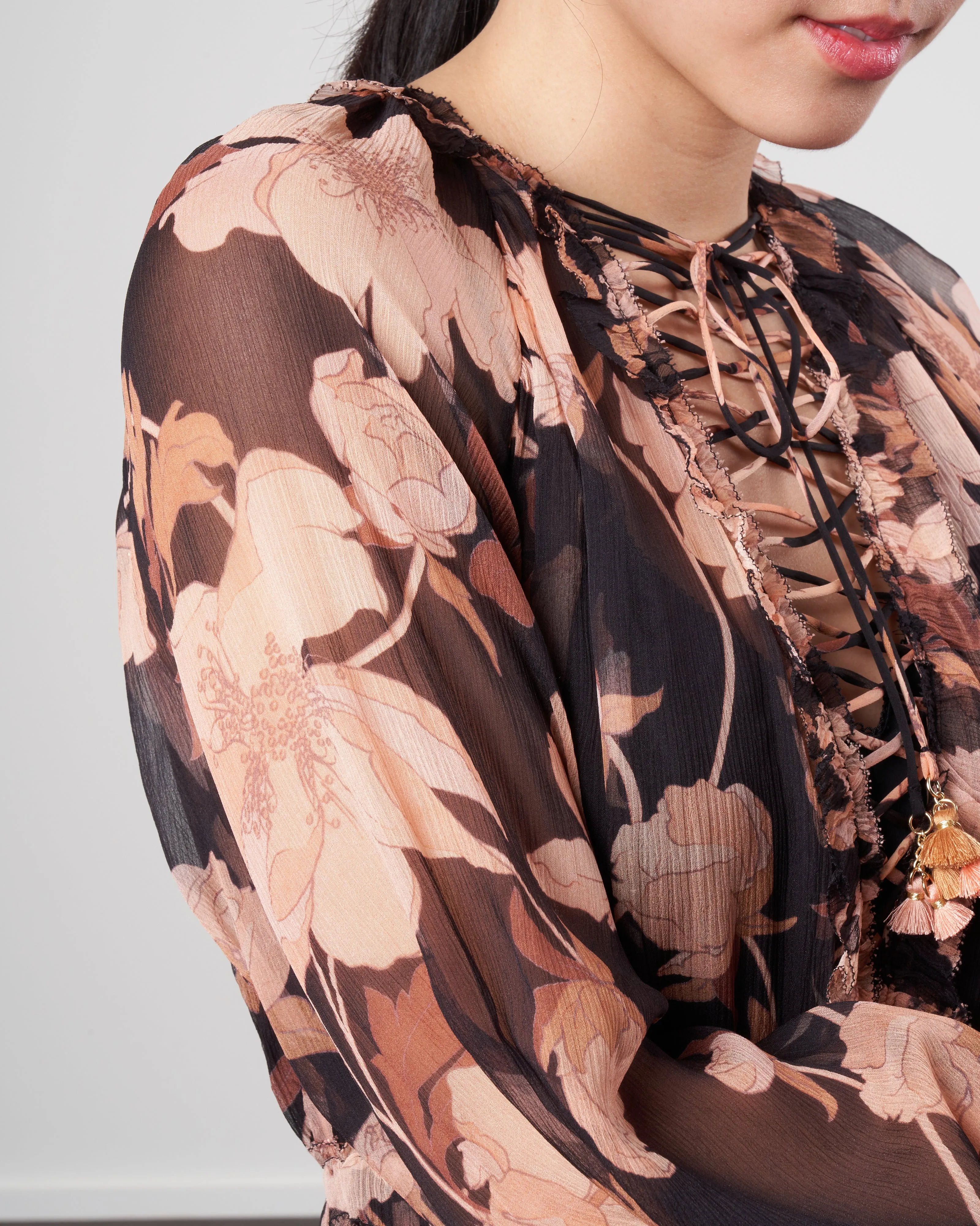 concert lace-up mini dress - black peonies