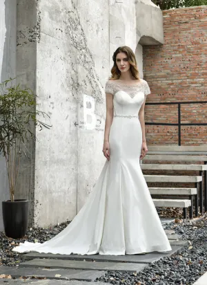 Fashion Mermaid Wedding Dresses Beading Crystal Bridal Cap Sleeve Wedding Dress with Train