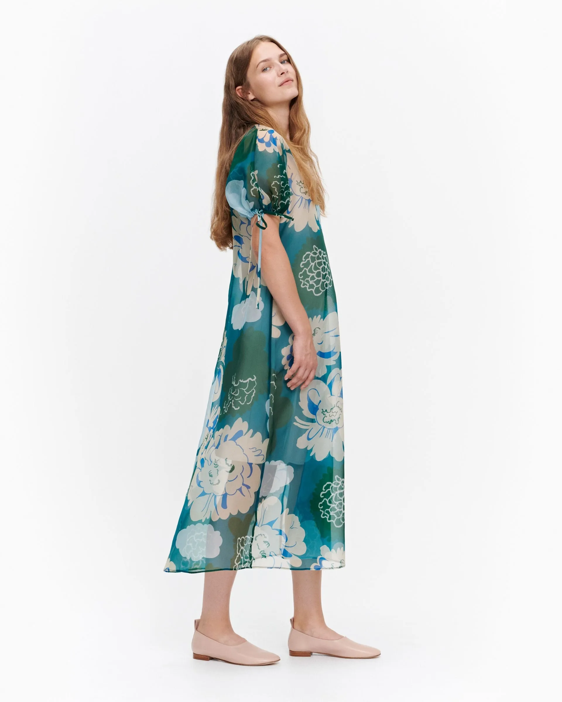 Henkäys Pioni dress