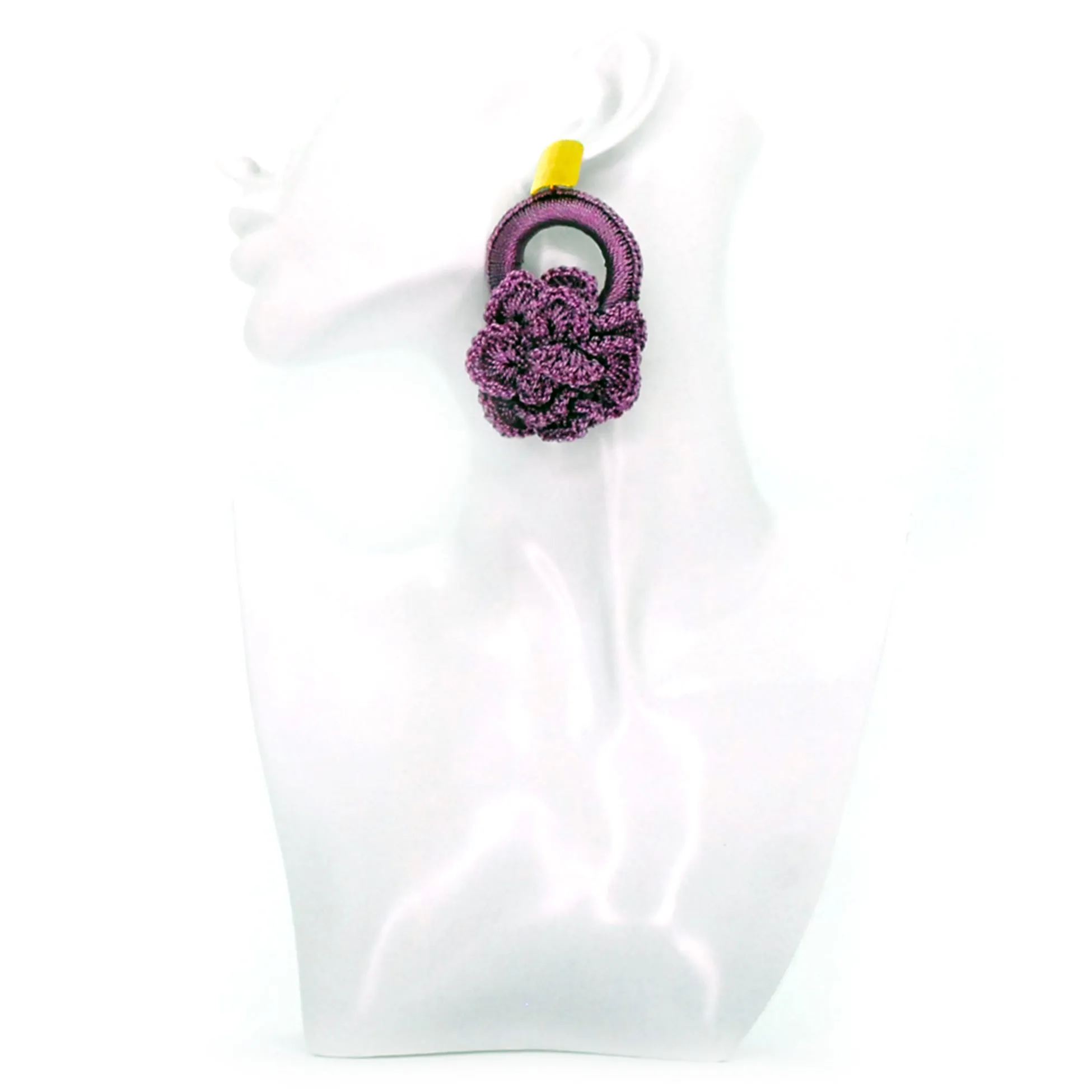 Libia: Purple Crochet Rose 24K Gold