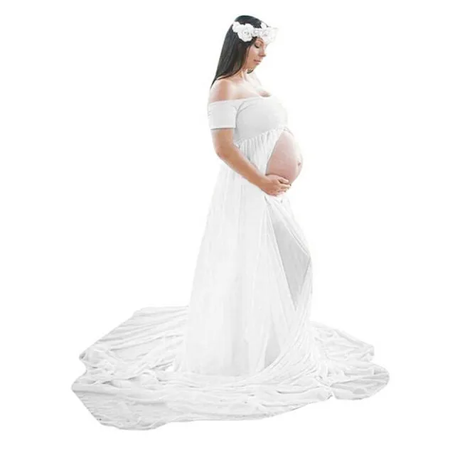 Maternity photo shoot gown