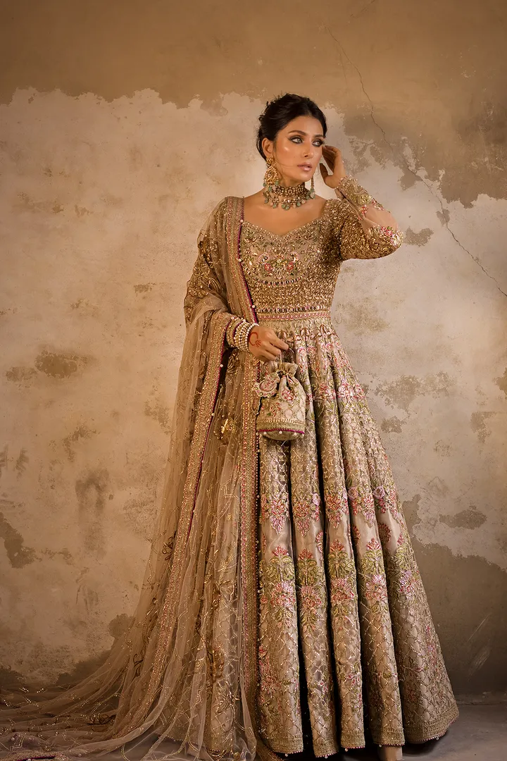 Pishwas Frock Style Pakistani Bridal Dress for Wedding