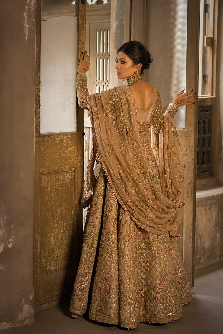 Pishwas Frock Style Pakistani Bridal Dress for Wedding