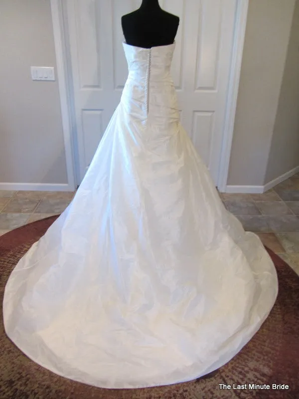 Pronovias Hawaii