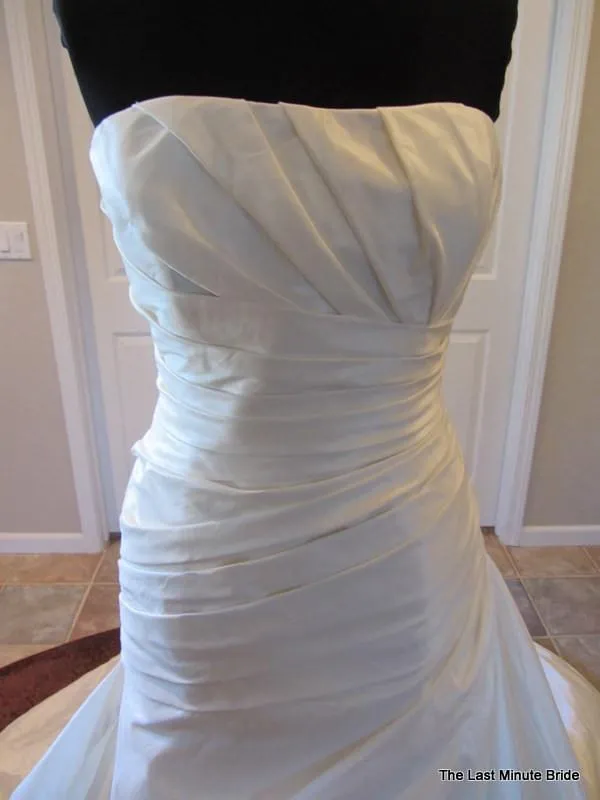 Pronovias Hawaii