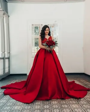 Red Prom Dresses Ball Gown Lace V Neck Sleeveless Wedding Dresses wiht Train