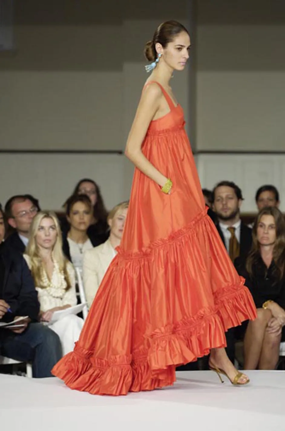 Resort 2008 Oscar de la Renta Look 56 Bright Coral Silk Full & Open Tiered Runway Dress