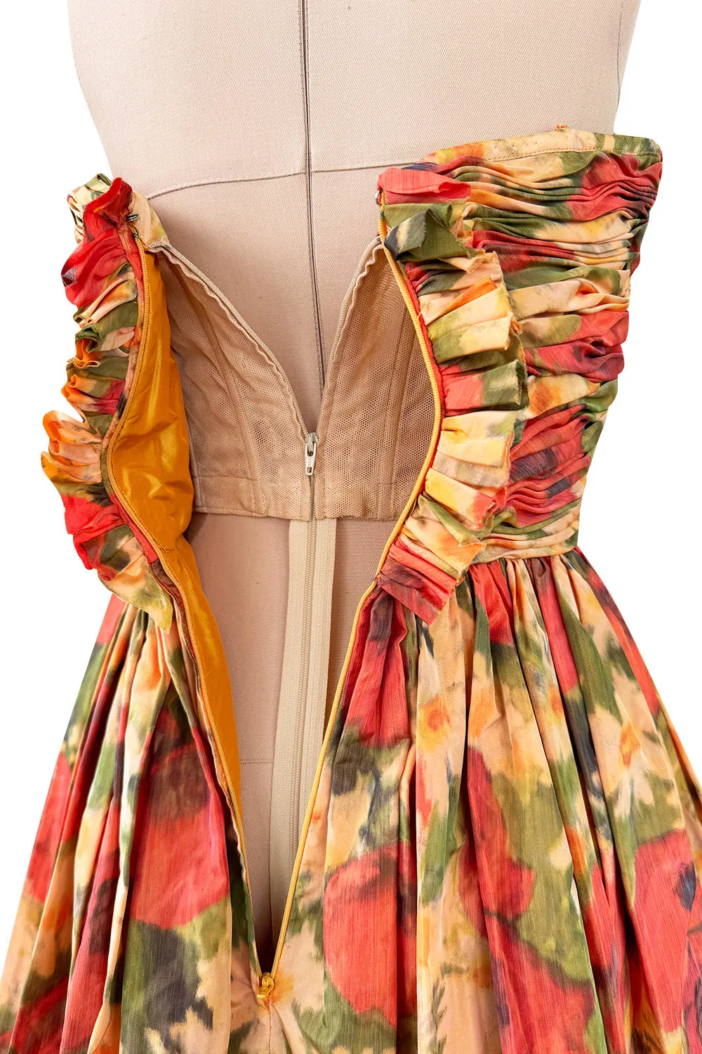 Resort 2009 Oscar de la Renta Runway Look 59 Strapless Coral Silk Dress w Full Bubble Hem Skirt