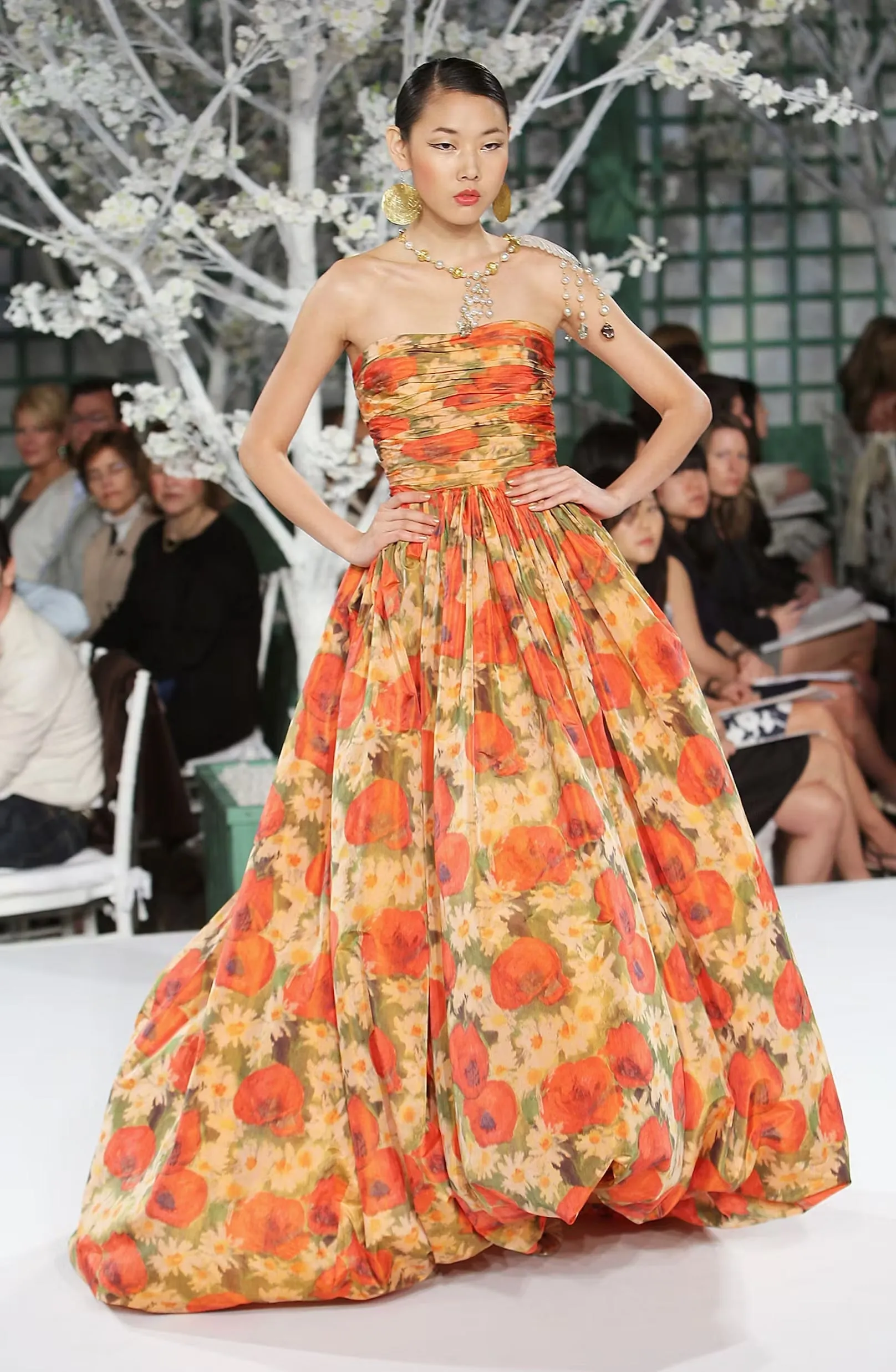 Resort 2009 Oscar de la Renta Runway Look 59 Strapless Coral Silk Dress w Full Bubble Hem Skirt