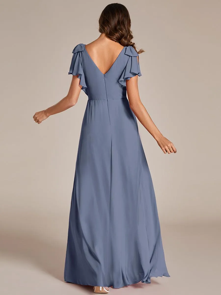 Robe de demoiselle d'honneur trapèze en mousseline à manches courtes avec nœud papillon et fente haute sur le devant