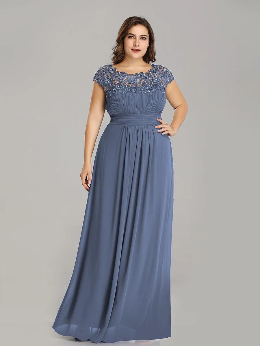 Robe de soirée élégante et flatteuse de grande taille