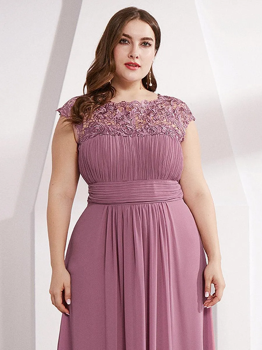 Robe de soirée élégante et flatteuse de grande taille