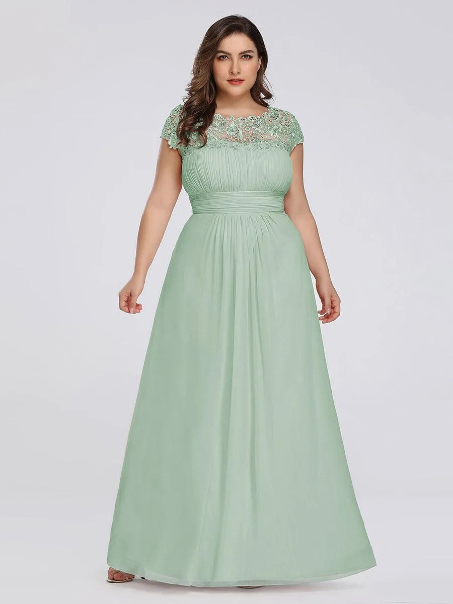 Robe de soirée élégante et flatteuse de grande taille