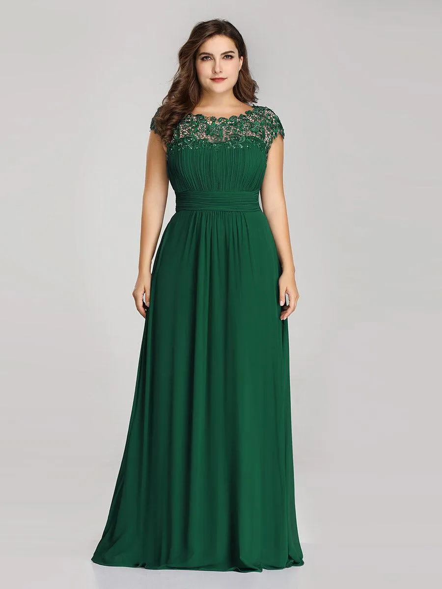 Robe de soirée élégante et flatteuse de grande taille