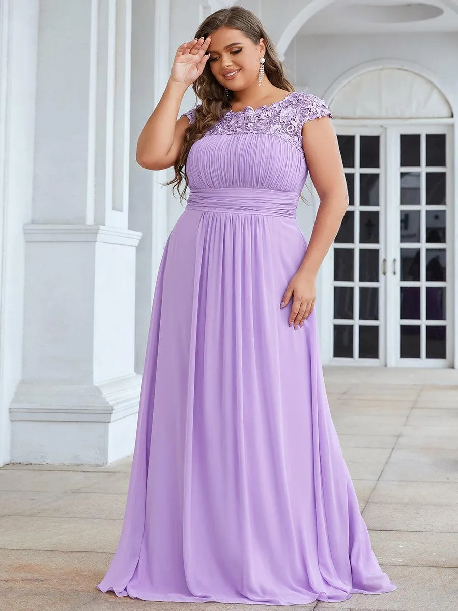 Robe de soirée élégante et flatteuse de grande taille