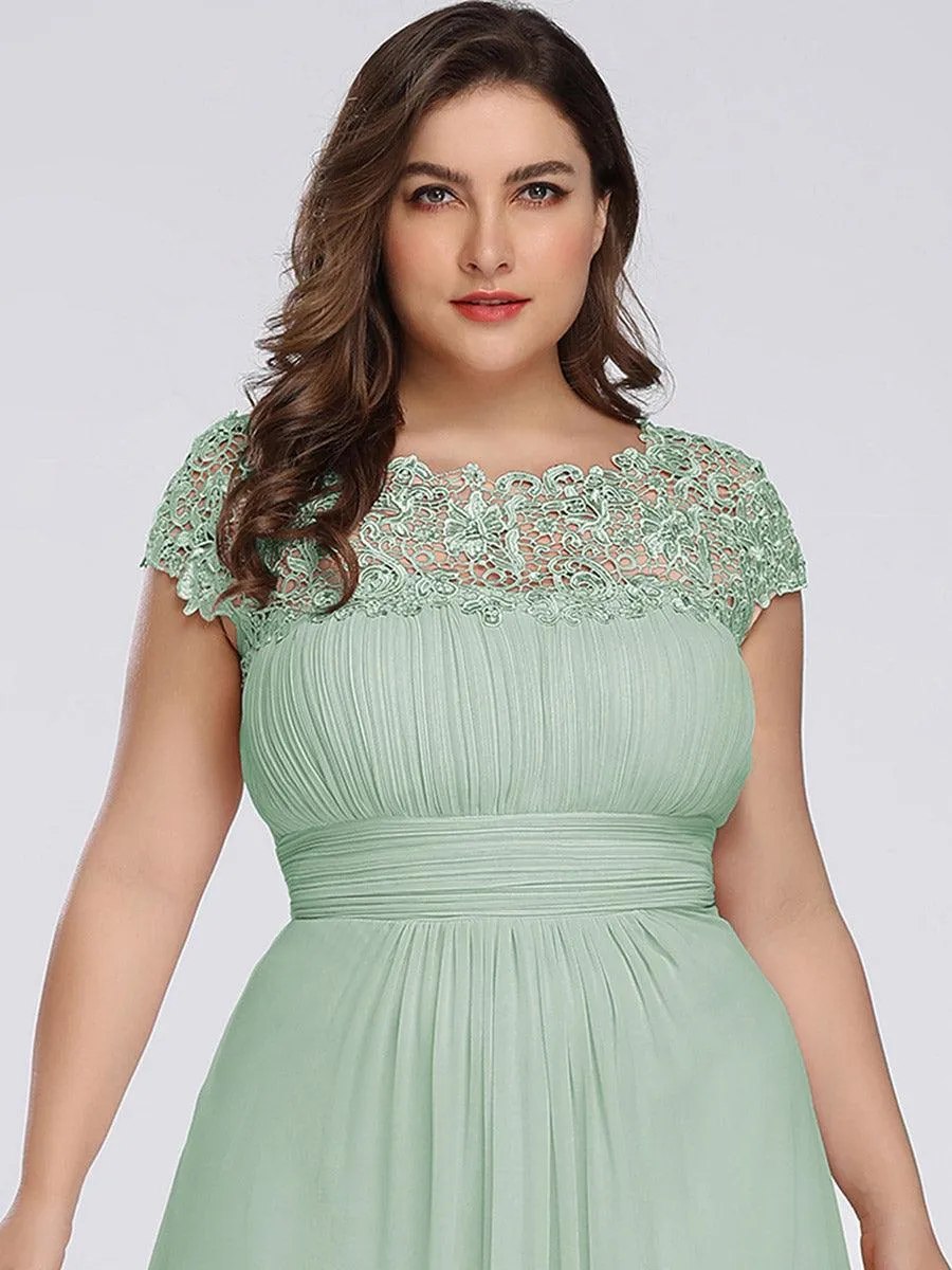 Robe de soirée élégante et flatteuse de grande taille