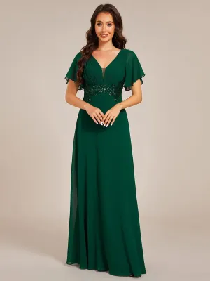 Robe de soirée longue plissée élégante à col en V profond