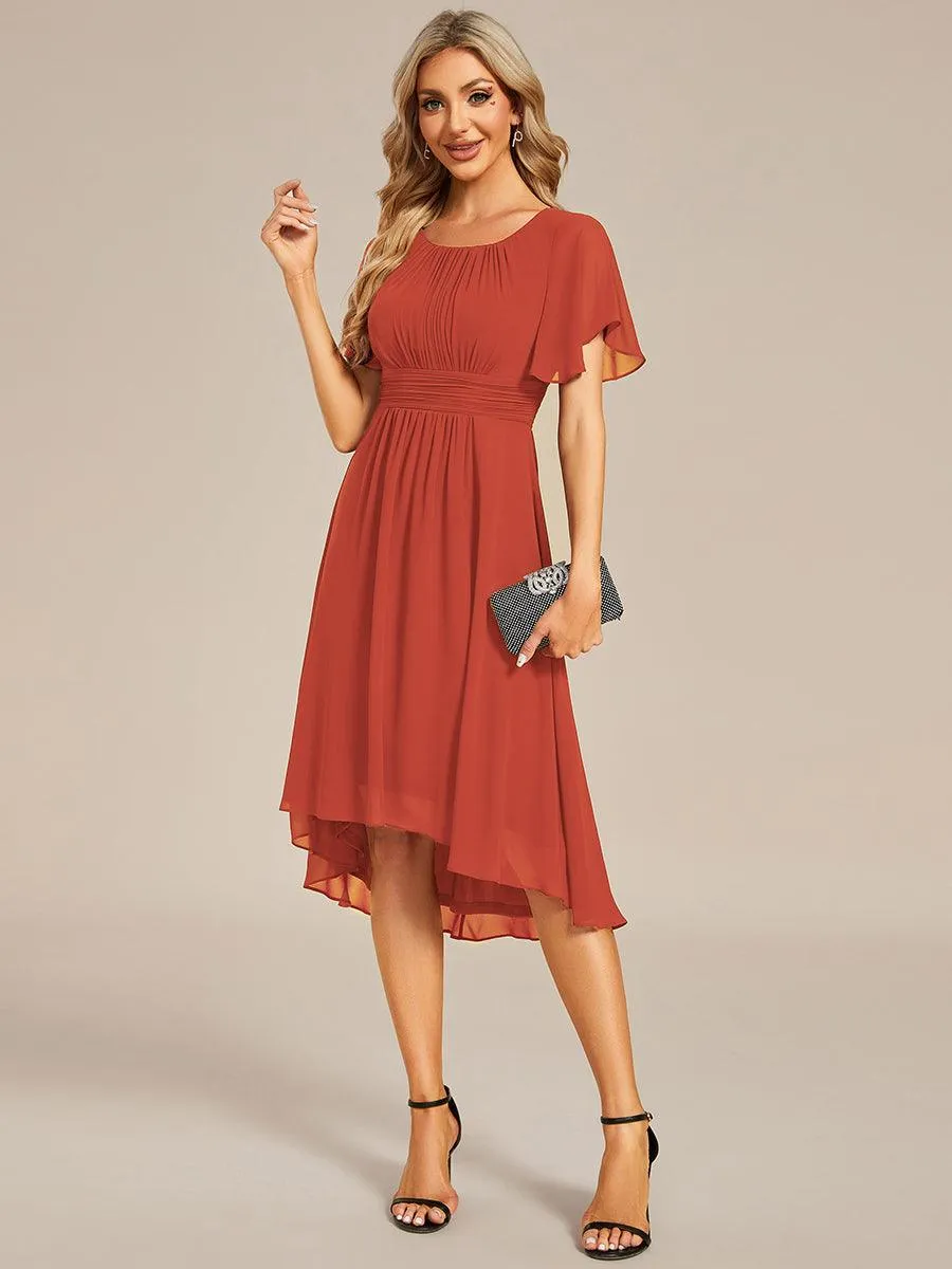 Robe d'invité de mariage trapèze en mousseline fluide à encolure ronde et longueur au genou