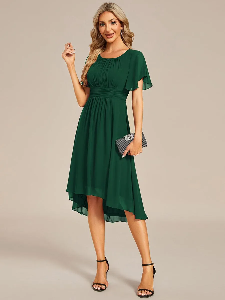 Robe d'invité de mariage trapèze en mousseline fluide à encolure ronde et longueur au genou