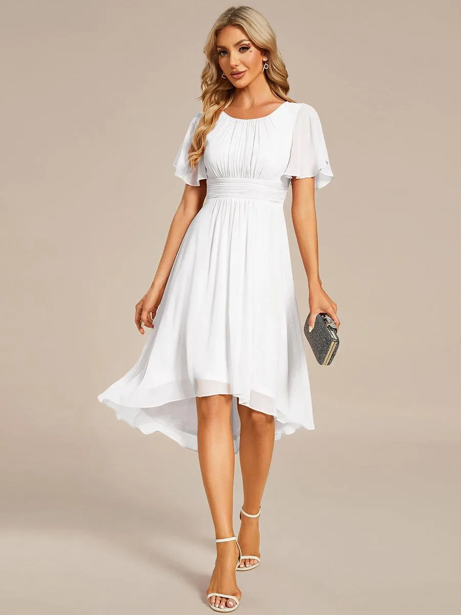 Robe d'invité de mariage trapèze en mousseline fluide à encolure ronde et longueur au genou