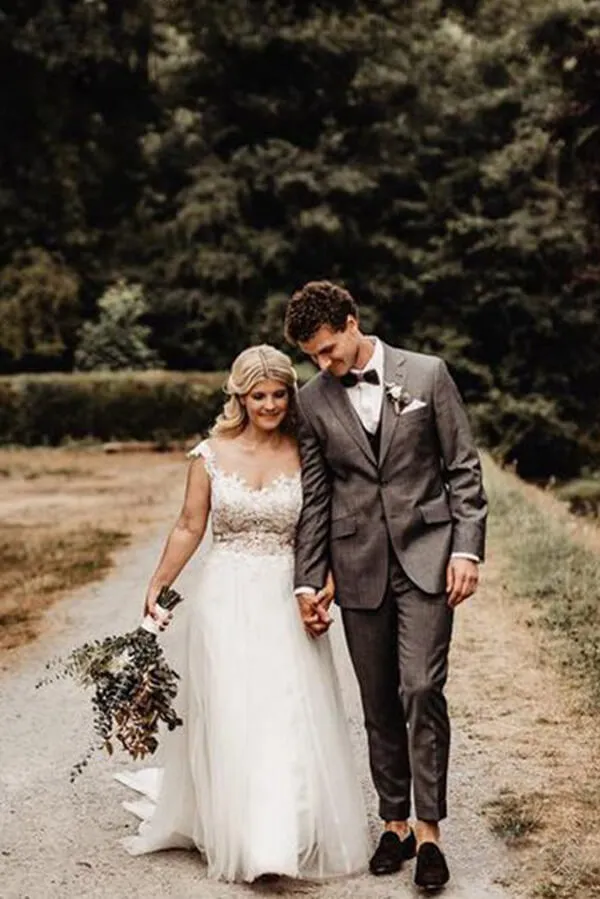 Roycebridal Ivory Tulle A-line Illusion Neck Wedding Dresses with Lace Appliques, MW573