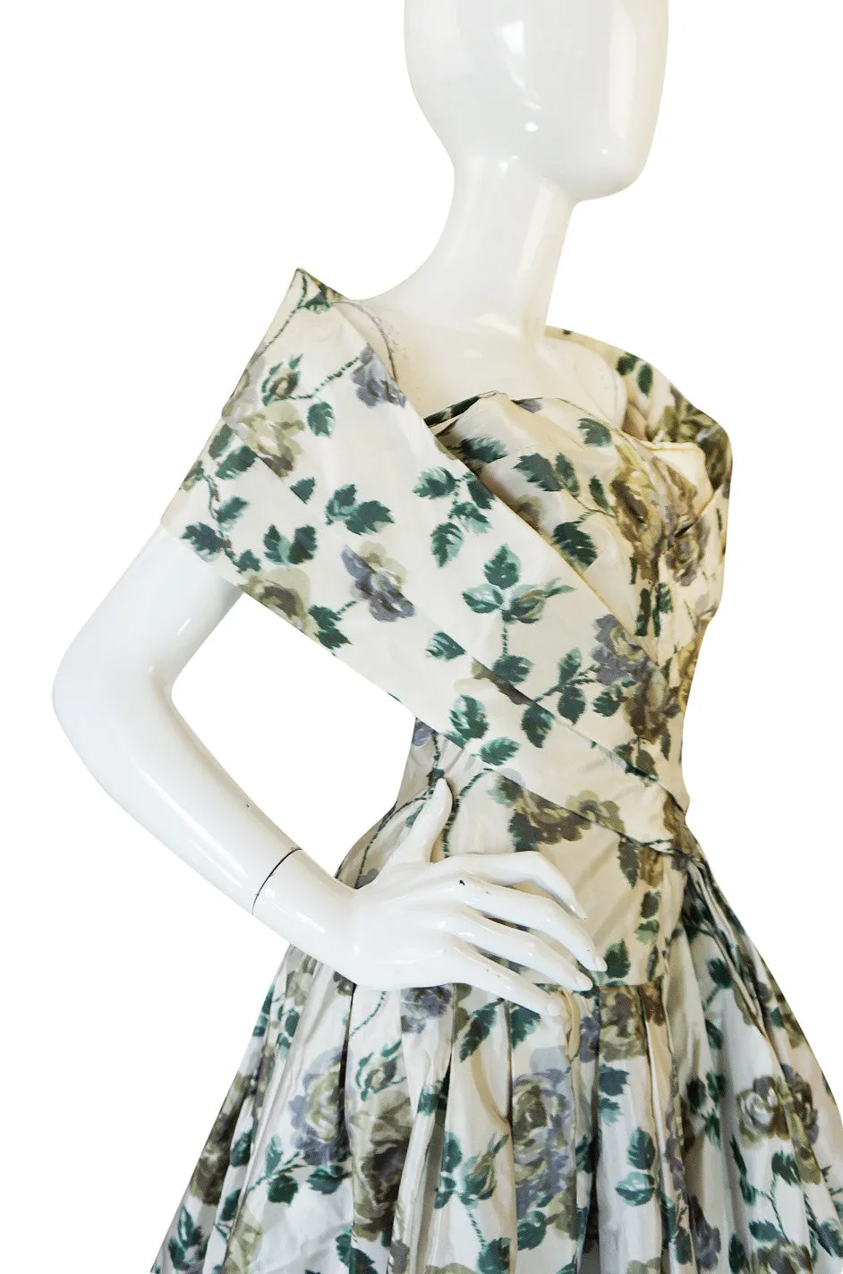 Stunning 1950s Demi-Couture Washed Print Silk Taffeta Dress