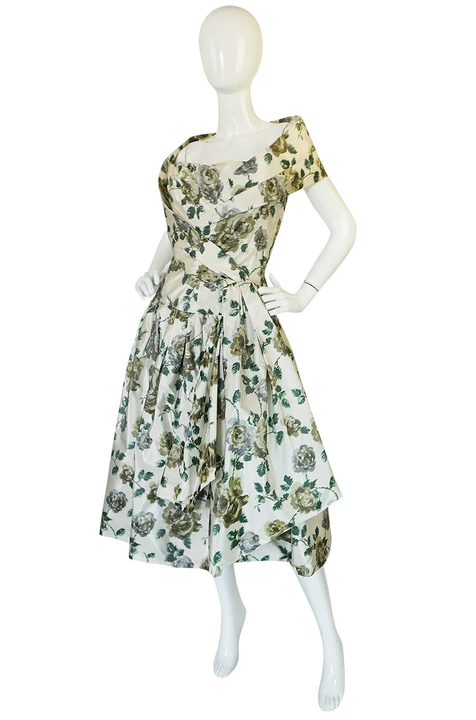 Stunning 1950s Demi-Couture Washed Print Silk Taffeta Dress