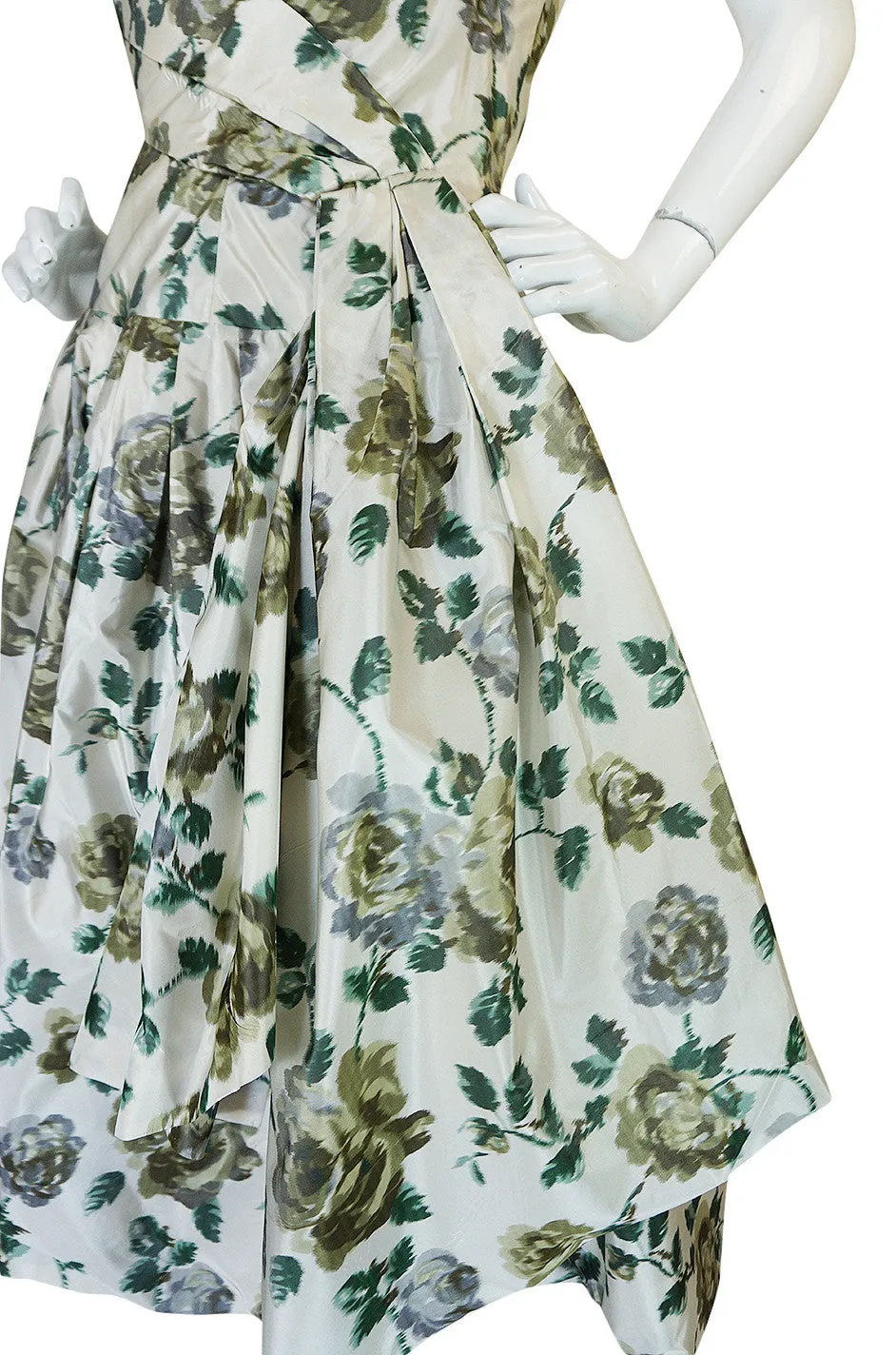Stunning 1950s Demi-Couture Washed Print Silk Taffeta Dress