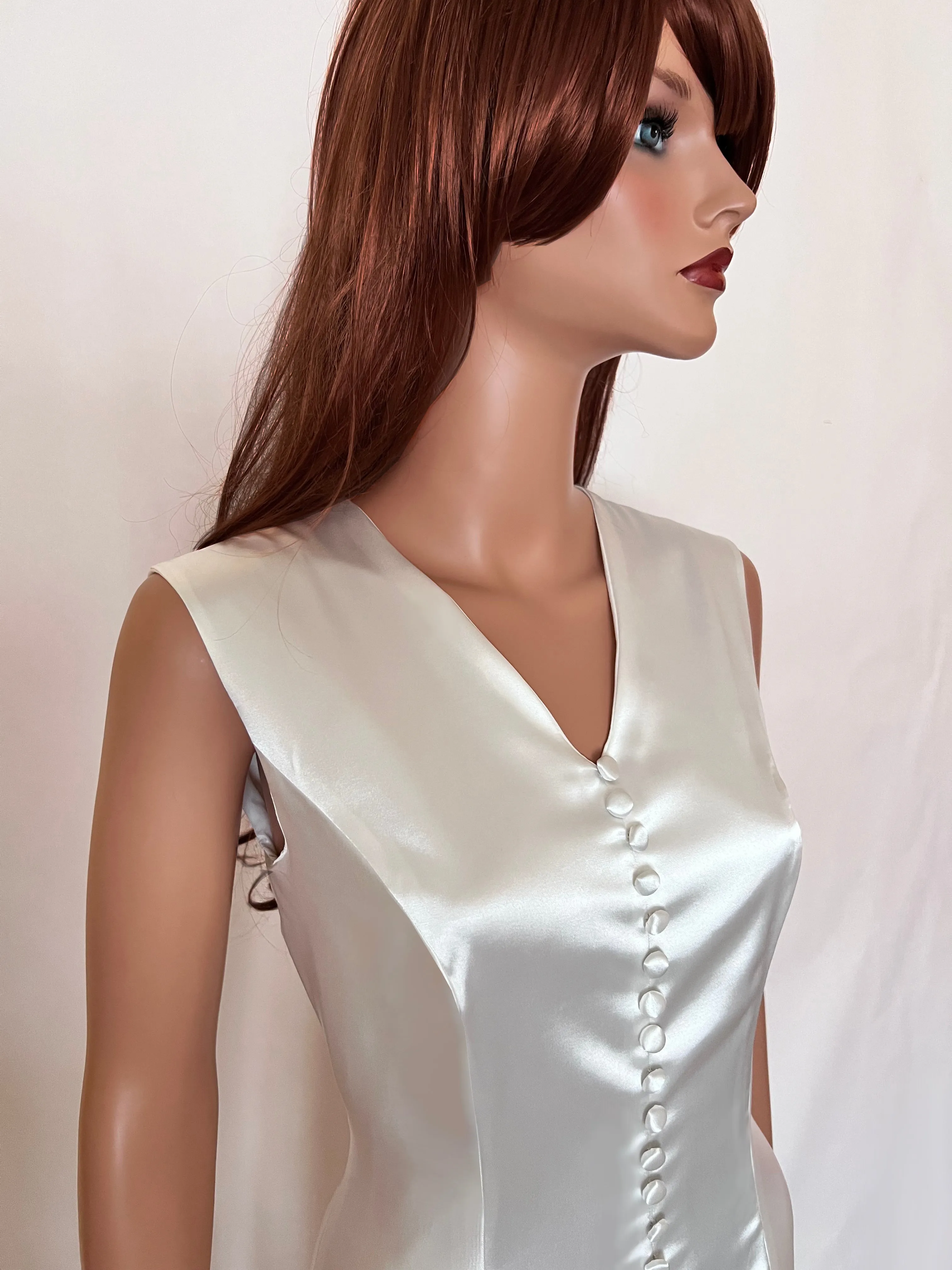 Sunset Satin Gown covered buttons *High quality