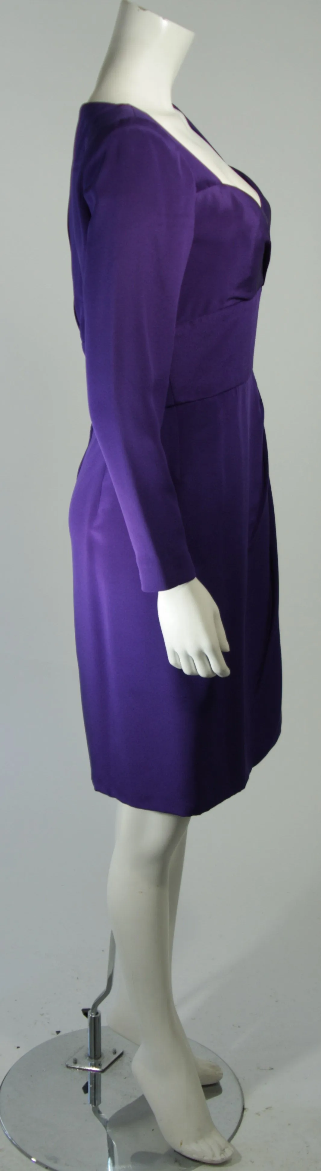 TRAVILLA Purple Silk Long Sleeve Cocktail Dress with Draping Size 8