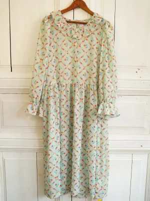 Unlogical Poem Flower Illustrated Print Chiffon Dress