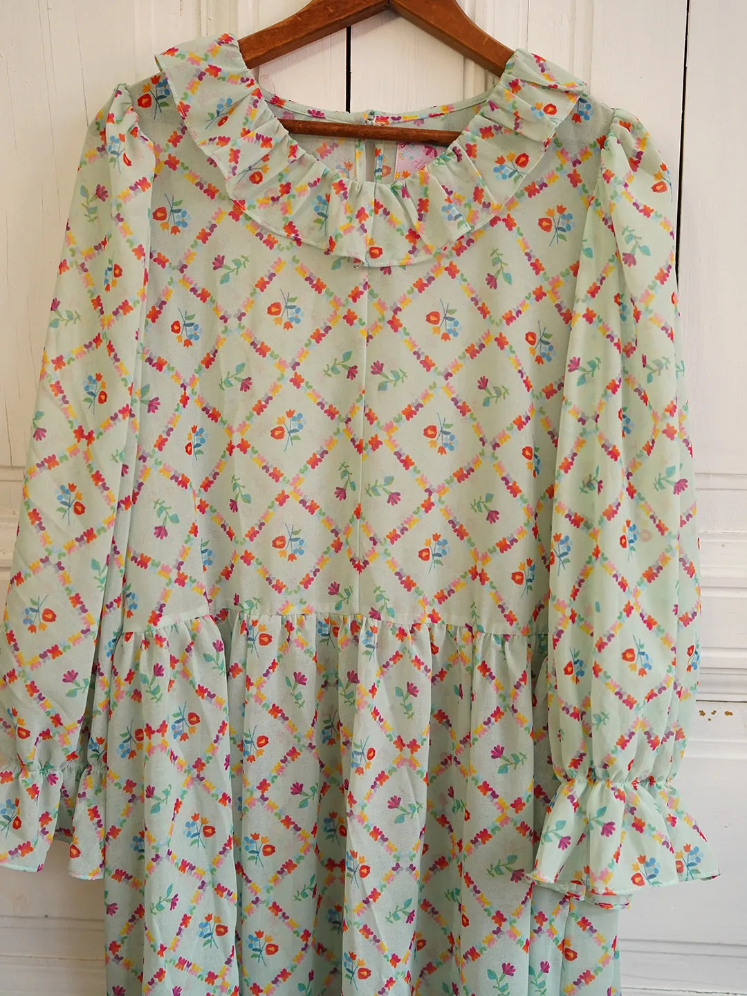 Unlogical Poem Flower Illustrated Print Chiffon Dress