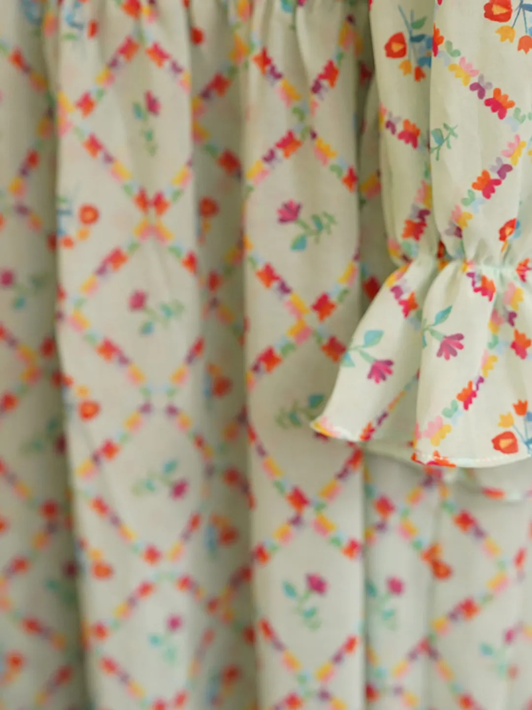 Unlogical Poem Flower Illustrated Print Chiffon Dress