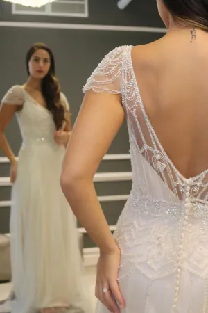V-neckline Cap Sleeves Chiffon Bridal Dresses Crystals Bodice
