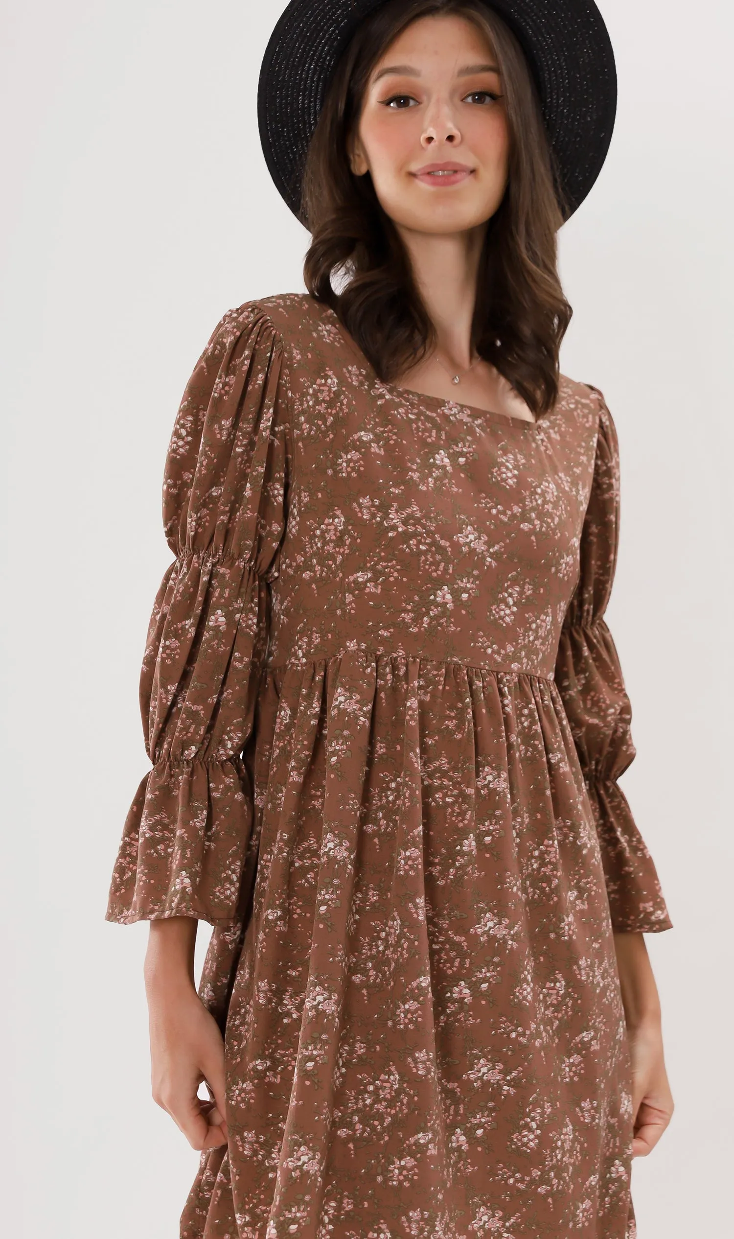 VALERIE Tiered-Sleeve Floral Dress (Mocha)