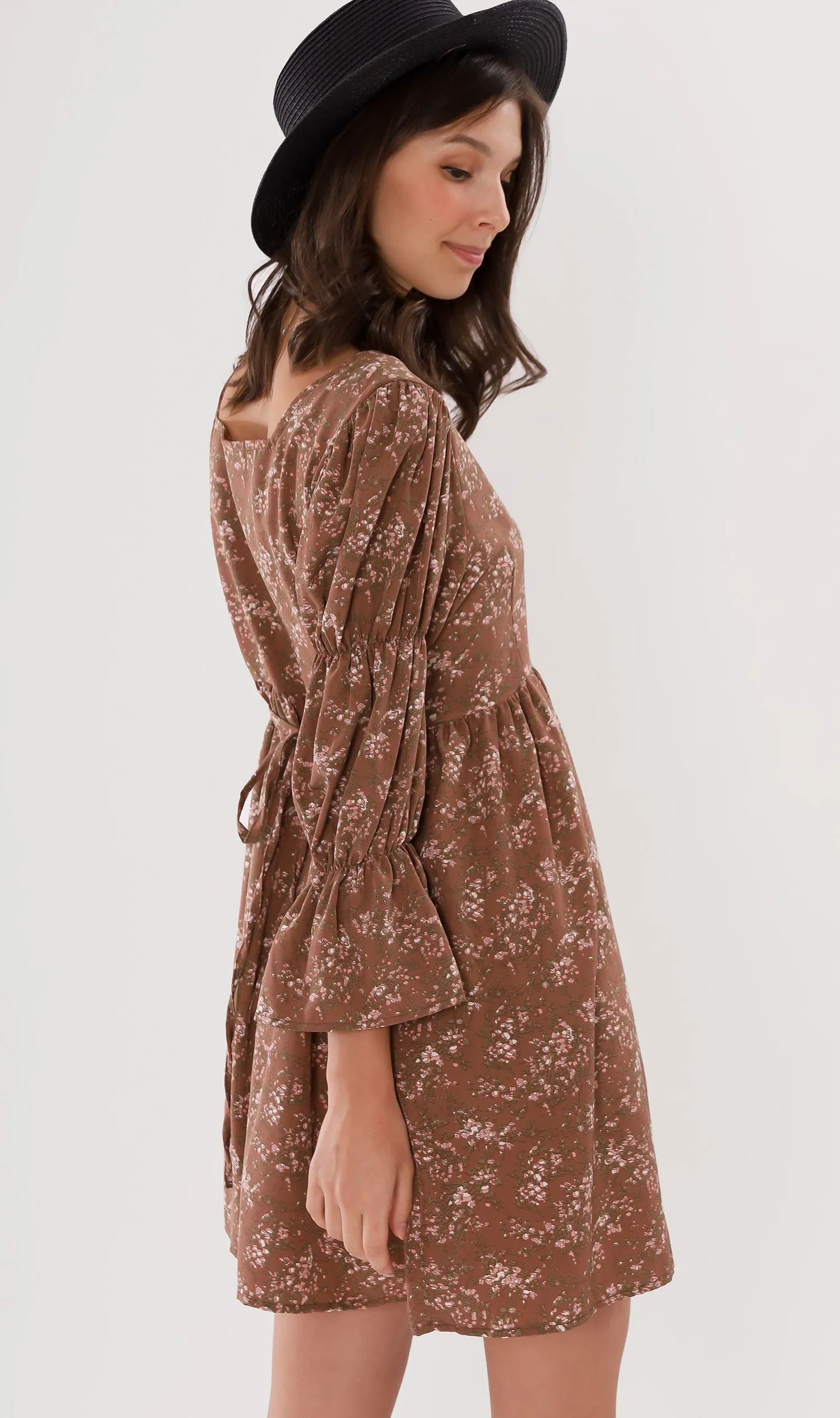 VALERIE Tiered-Sleeve Floral Dress (Mocha)