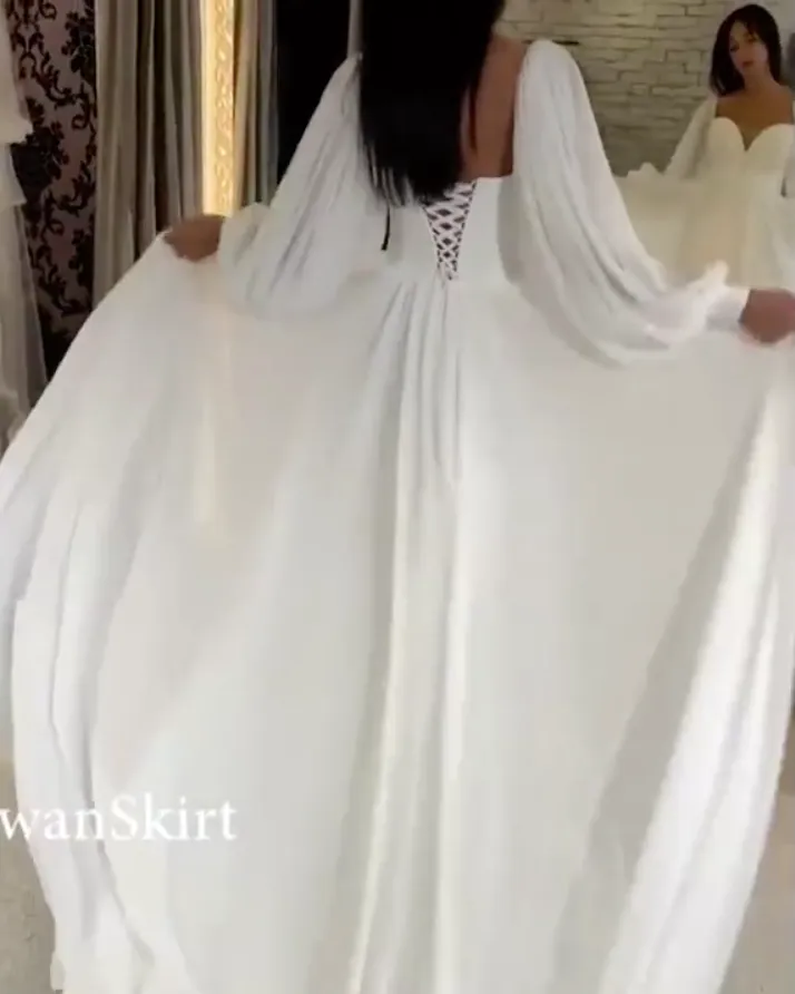 White Chiffon A-line Wedding Dresses Modest Full Sleeve 2021 Bridal Gowns Corset Back