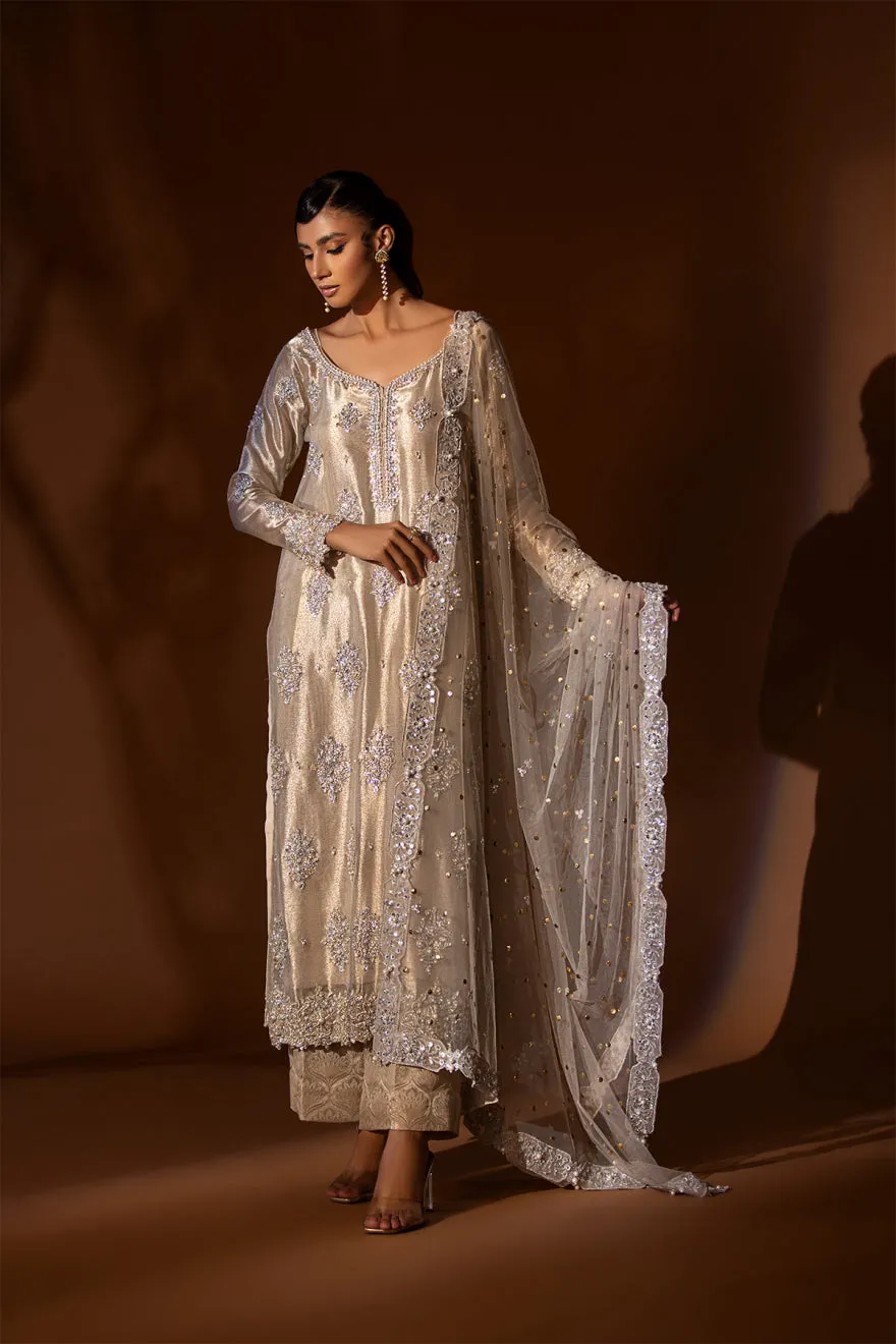 White Silk Salwar Kameez Pakistani Wedding Dresses